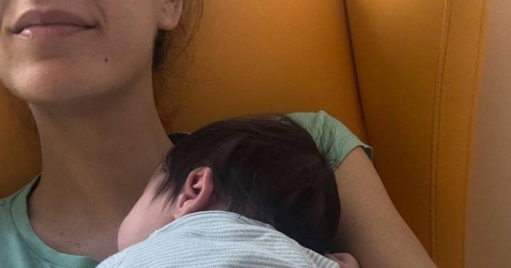 Rita Maestre, sobre el ingreso de su hija recién nacida en la UCI: «Dejó de respirar en mis brazos»