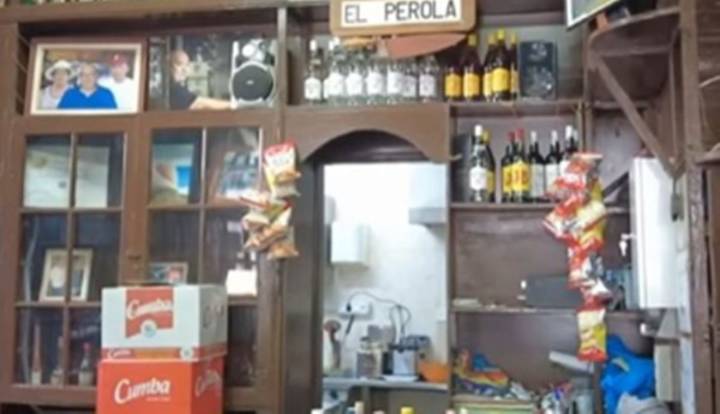 Esta es la historia del bar más antiguo de Canarias: tradición, manises en el suelo y más de 150 años
