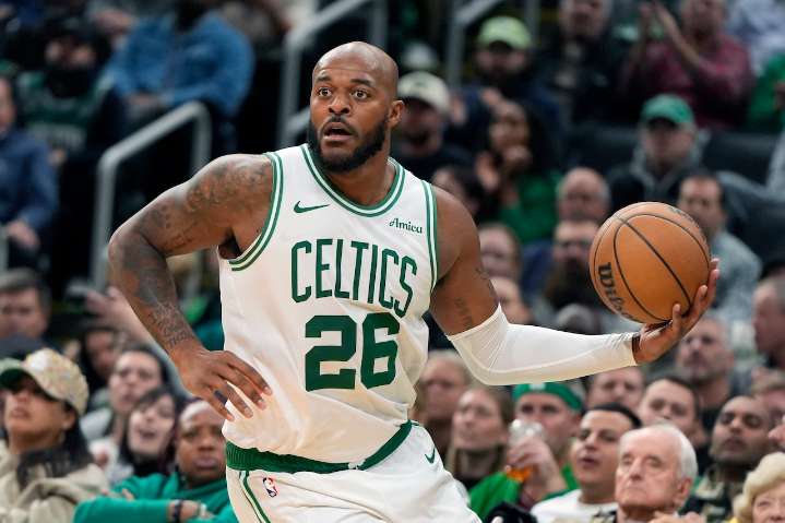 Boston Celtics big gives promising health update after knee struggles