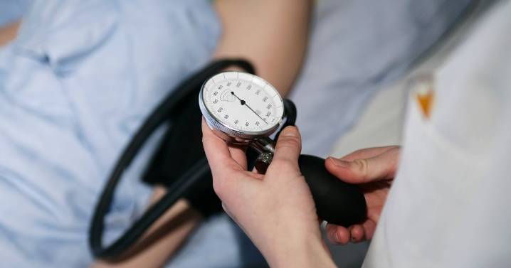 Woman asks Chat GPT whether she should go to A&E and doctors say it's a good job