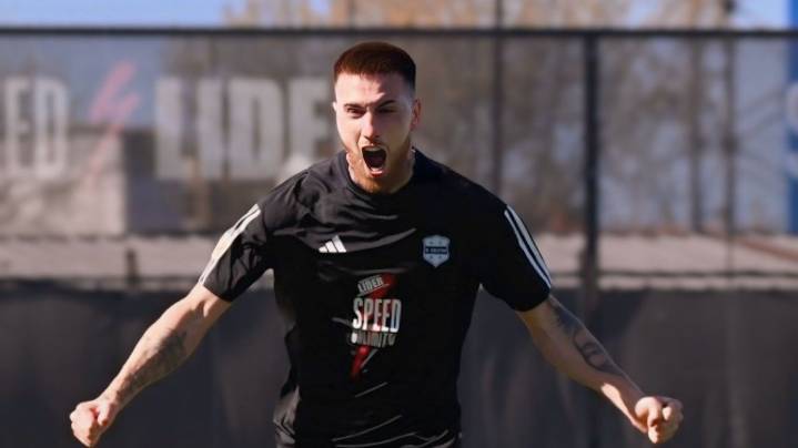 Deportivo Riestra volvió a ganar de local y superó a River como único líder de la Zona B