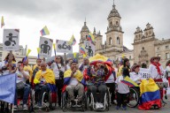 Medallistas olímpicos colombianos protestan contra la reducción de presupuesto del deporte