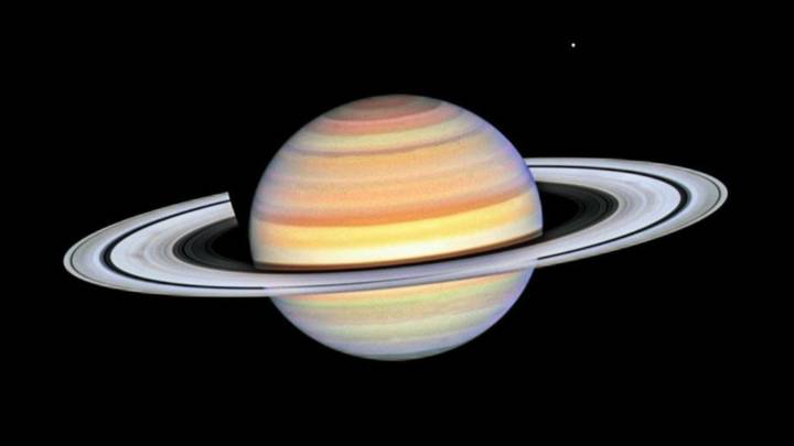 ¿Quieres Ver Al Planeta de los Anillos? Este Será el Mejor Día del Año para Ver a Saturno