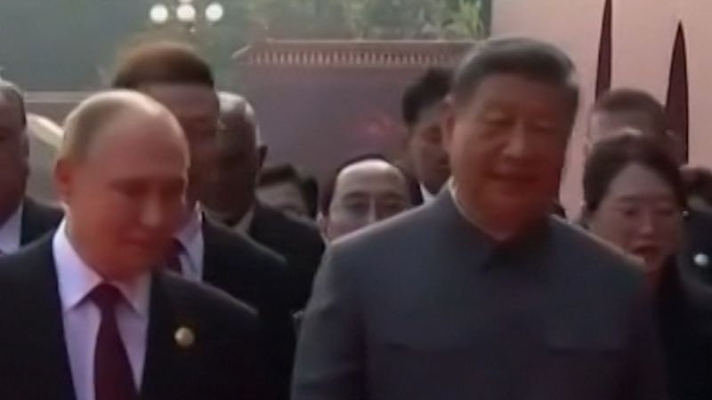 Hot mic captures Putin and Xi on organ transplants