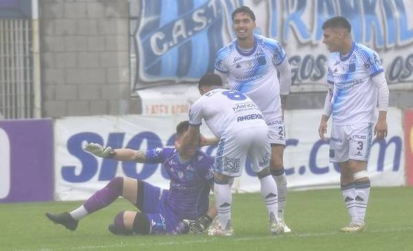 El impresionante gol de arco a arco que desató la locura en San Telmo