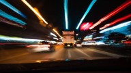 Cuidado con la velocidad: Esto es lo que dice la DGT sobre el efecto túnel