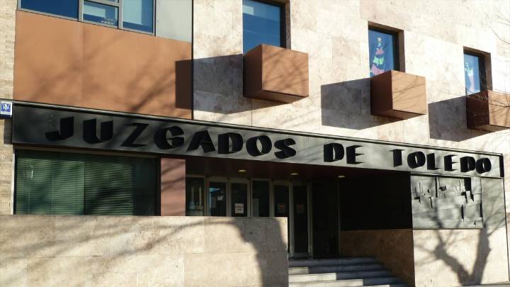 Piden 54 años de prisión a seis acusados de formar una red de trata de mujeres en Toledo