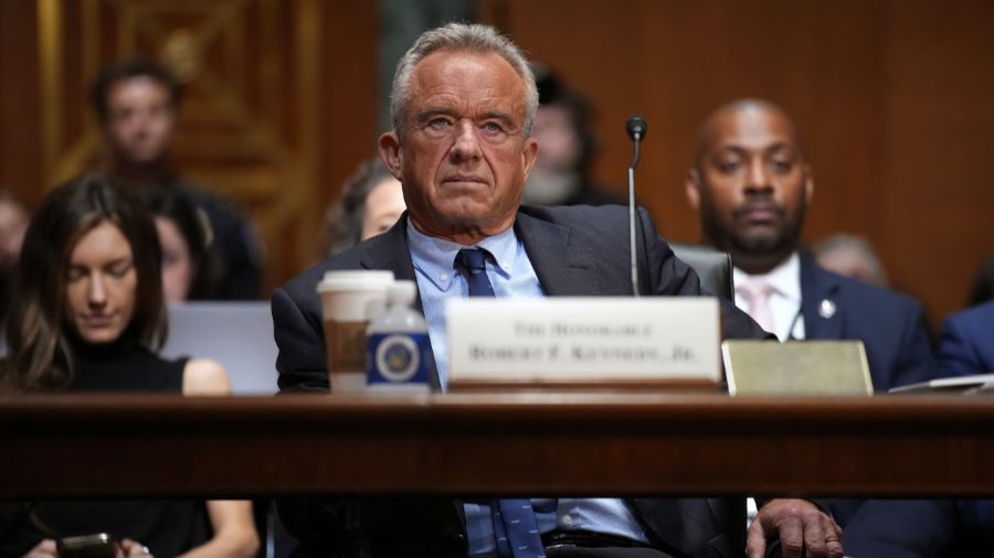 WA Senator confronts RFK Jr. over 'perpetrating hoaxes'