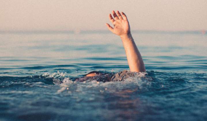 Mancherial: Youngster swept away in stream while catching fish