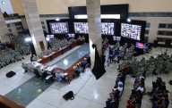 Ejecutivo advierte que Venezuela abandonará la vía política y pasará a la etapa de lucha armada si EE.UU. ataca de nuevo
