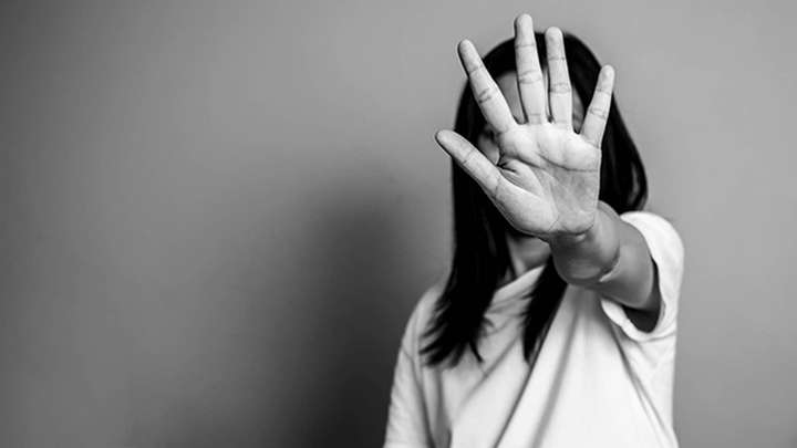 Condenan a dos hombres por hechos de violencia de género