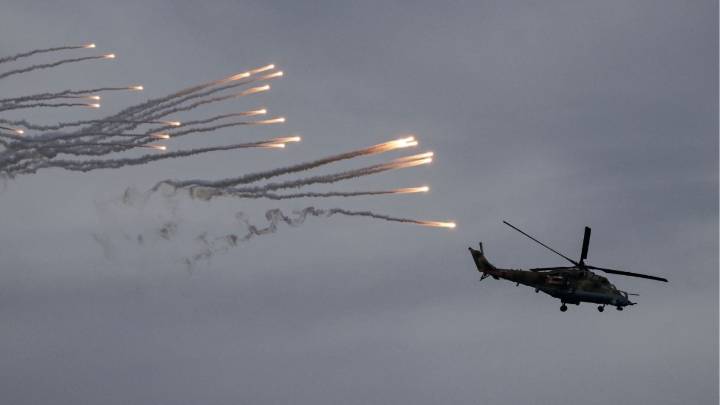 US Military Officers Observe Russia-Belarus War Games as Trump Gets Closer to Minsk