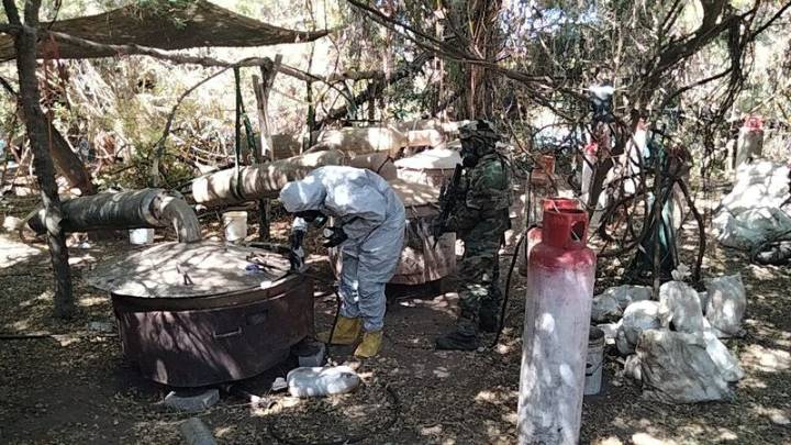 Desmantelan en Durango laboratorios clandestinos y decomisan 21 toneladas de metanfetamina