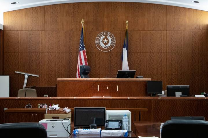Man accused of 2023 murder dies after medical emergency during court hearing, Harris County DA says