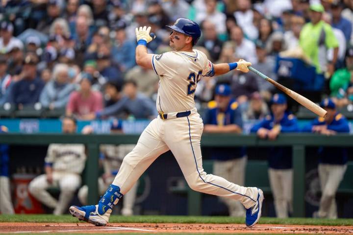 Cal Raleigh homer watch: Can Mariners’ slugger reach 60 home runs?