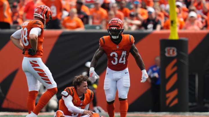 Turf toe will keep Bengals' Joe Burrow out for months