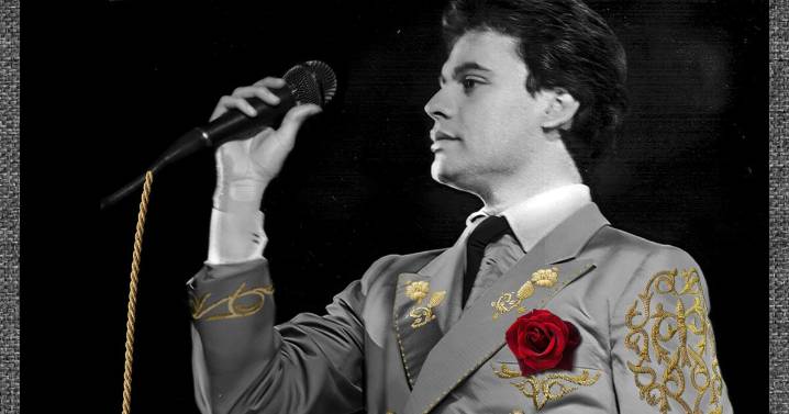 Grabaciones inéditas de Juan Gabriel salen a la luz en su álbum 'Eterno'