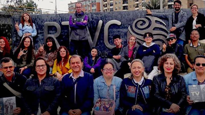 Estudiantes de escuelas artísticas fortalecen su formación con recorrido en RTVC
