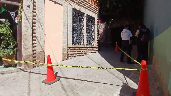 Hombre pierde la vida tras caída en callejón de Guanajuato capital