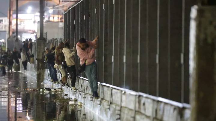 Calzada Ignacio Zaragoza de nuevo bajo el agua; Puente de La Concordia, la zona más afectada