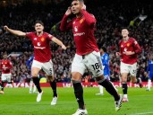 Man Utd earn vital win against Chelsea as Liverpool stay perfect