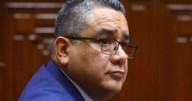 Juan José Santivañez: chats revelan pagos para movilizar policías a mina “El Dorado”
