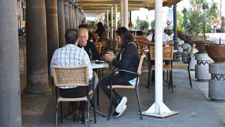 Restaurantes en Puebla reportan bajo consumo tras asaltos: Canirac