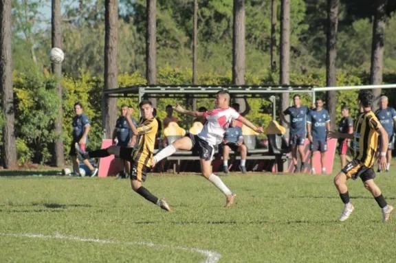 Provincial: Tuyutí, Luz y Fuerza y Nacional se metieron en semis