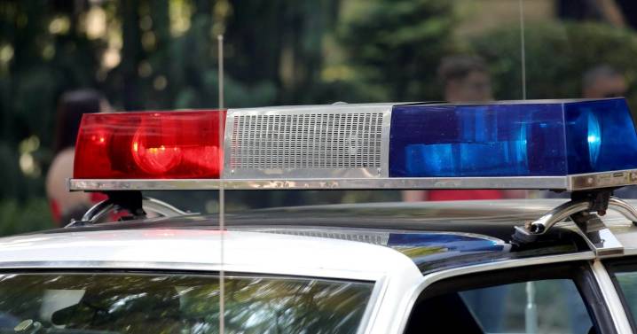 Man shot and killed outside Pittsburgh-area bar, police say