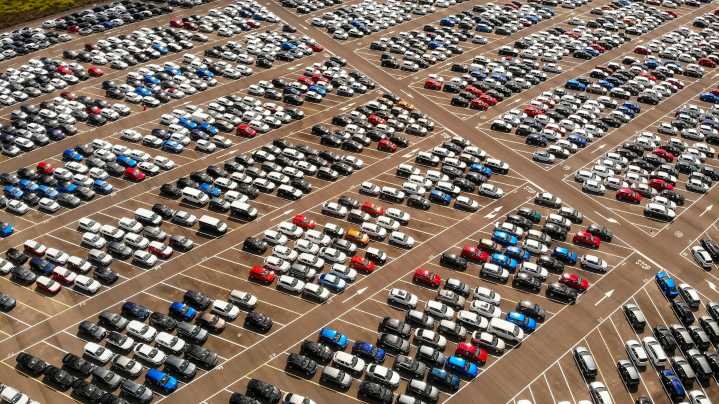 Cae la venta de autos en México en agosto 2025: Esto revela el INEGI