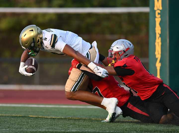 Puyallup comes back from early deficit against Evergreen for 48