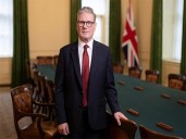 Starmer Rallies Labour Against Reform UK's Rising Tide