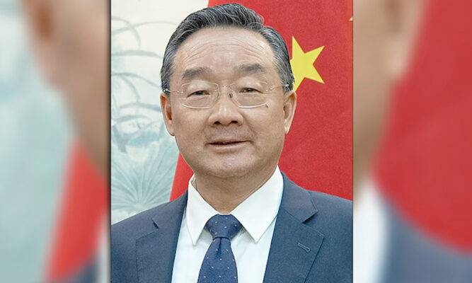 Sigue purga de Xi Jinping: condenan  a muerte a exministro por corrupción