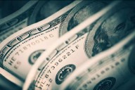 El dólar subió a $1.445 en el Banco Nación y el informal alcanzó los $1.410