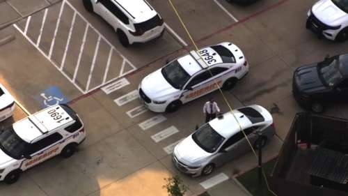 Mother finds 20-year-old son shot to death at northwest Harris County apartment complex off FM