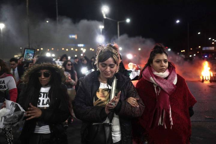 Seguirán presos los cuatro sospechosos por el triple crimen y suman el agravante por violencia de género
