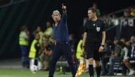 "Horrorosa primera mitad": Real Betis empató contra Nottingham Forest y así evaluaron a Manuel Pellegrini