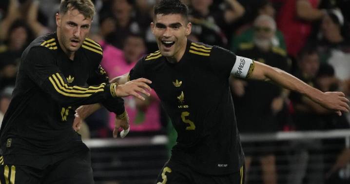 Con gol agónico de Santiago Giménez, México rescata empate ante Corea del Sur rumbo al Mundial