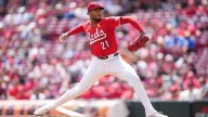 Reds beat Mets 3
