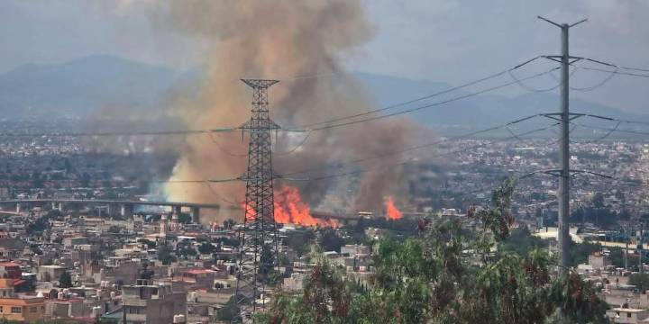 Explosión en calzada Ignacio Zaragoza en vivo: retiran pipa de gas de Puente de la Concordia