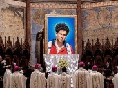 El papa canonizará a Carlo Acutis, el primer santo milenial y un símbolo para los jóvenes