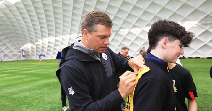 Ireland is home turf for Rooney family as Steelers lead NFL into Dublin game