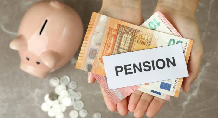 La pensión media de jubilación en Extremadura sube, pero aún está por debajo de la nacional
