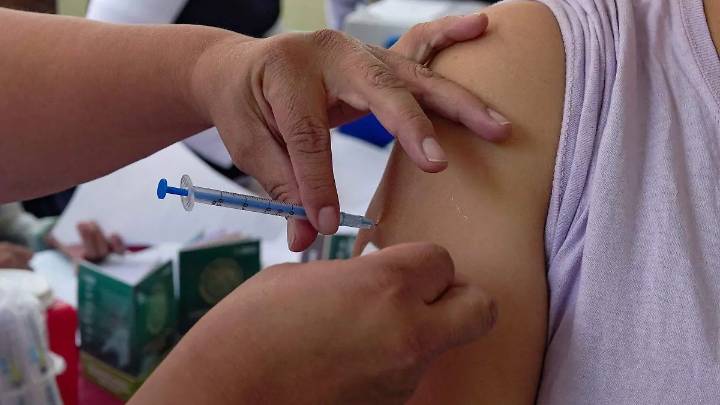 Secretaría de Salud confirma 17 muertes por sarampión y más de 4 mil casos activos