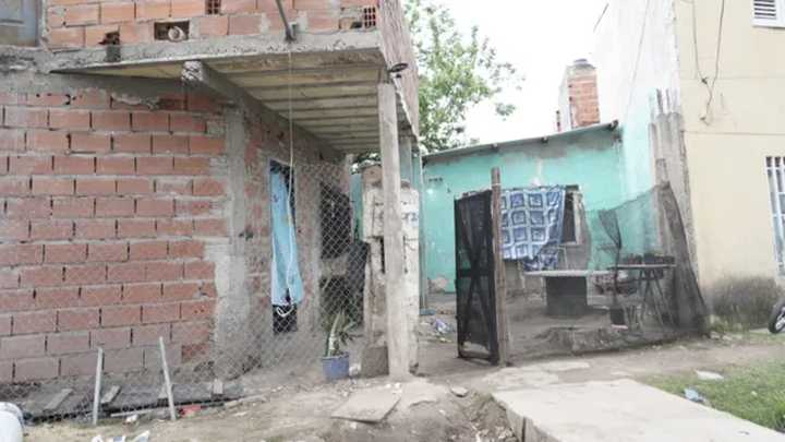 Villa Gobernador Gálvez: murió la mujer que había sufrido quemaduras en su casa