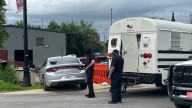 Florida OKs vans for local sheriffs to transport immigrants