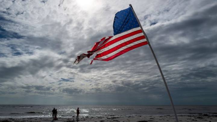 What happens if a hurricane makes landfall while the government is shut down