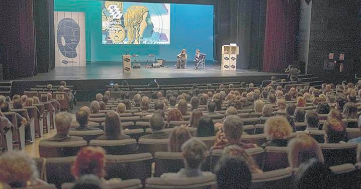 El OUFF abre su 30ª edición con galardones para el compositor gallego José Manuel Cancela y la actriz Charo Pena