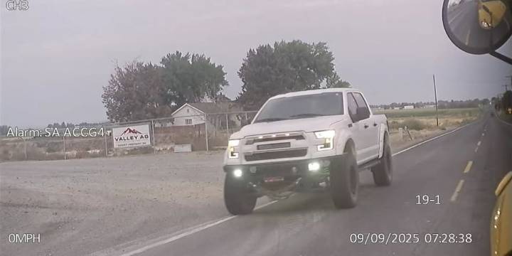 Law enforcement locates driver who drove past school bus stop arm