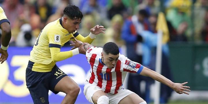 La Paraguay de Gustavo Alfaro buscará sellar su clasificación al Mundial 2026 frente a Ecuador: hora, TV y formaciones